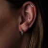 Fasett creoler i hvitt gull, Diamant 0.06ct (TWSI) - Bilde 2