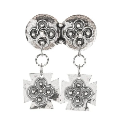 Halsnål nr. 41  støpt oksydert