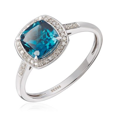 Ring i hvitt gull, Rosett med London Blue Topas og diamanter 0,10 ct.