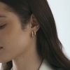 Mockberg Pavé Everyday Small Gold Hoops - Bilde 6