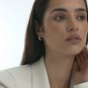 Mockberg Pavé Everyday Medium Gold Hoops - Bilde 5